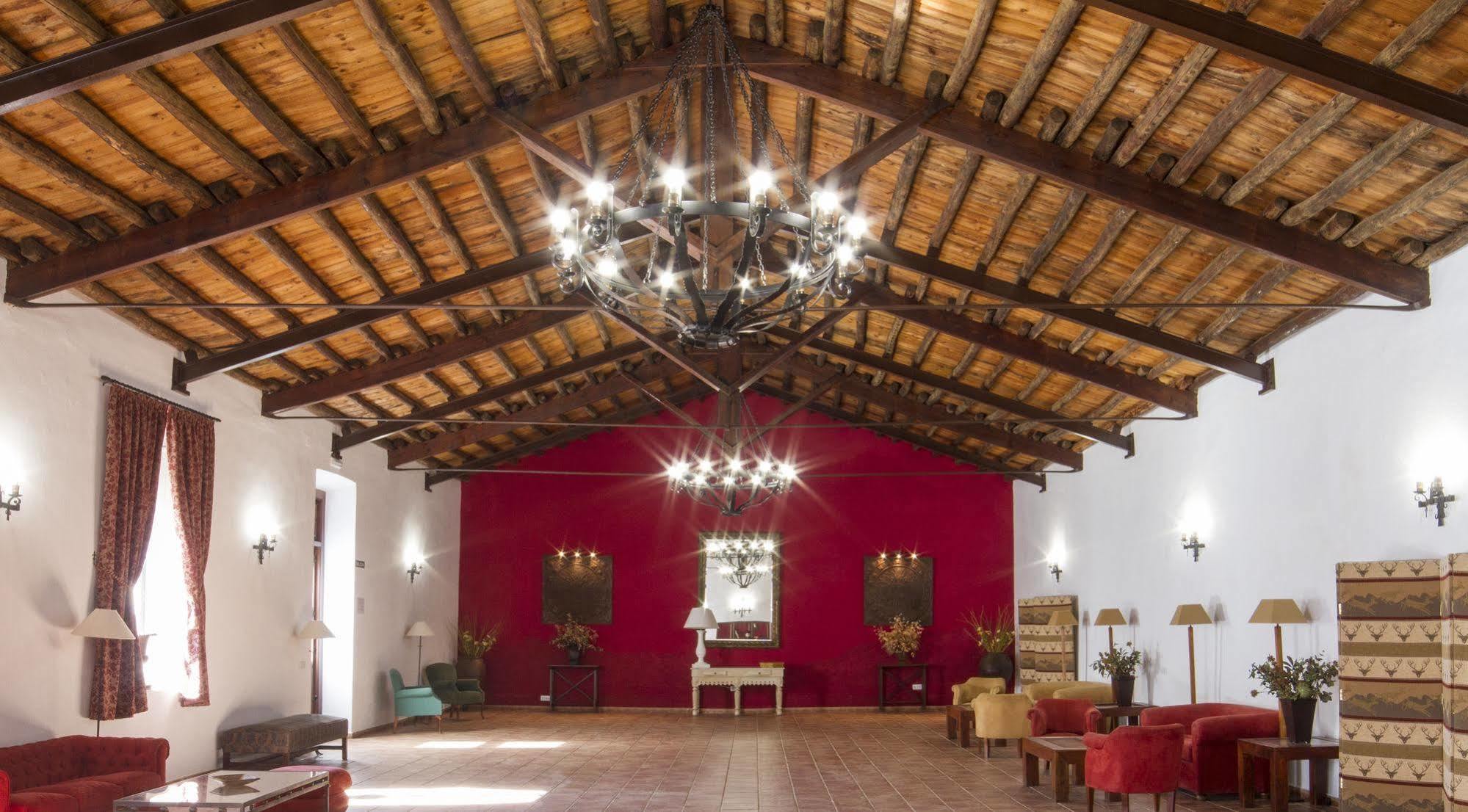 Hotel Bodega El Moral Ribera del Fresno Exterior photo